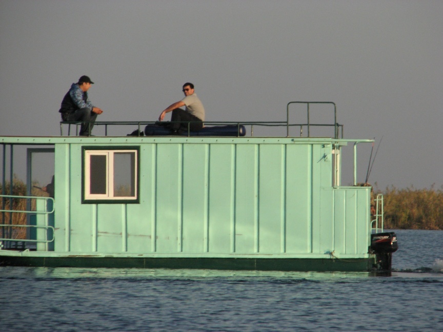 Олимпийский чемпион по борьбе Хаджимурад Магомедов на рыбалке